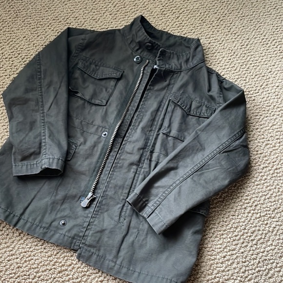 Gap boys army jacket olive green size 5 - Picture 2 of 5